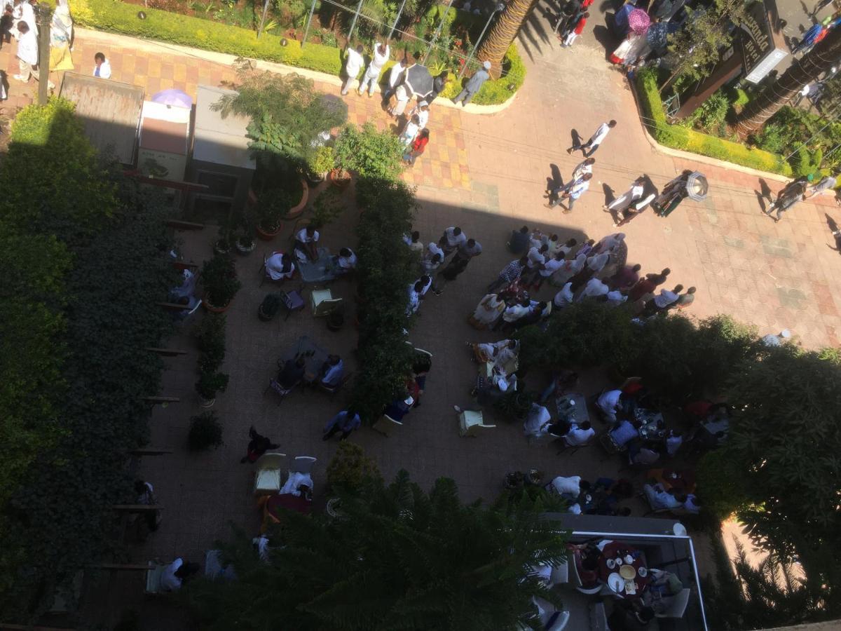 Jacaranda Hotel, Bahir Dar Exterior foto