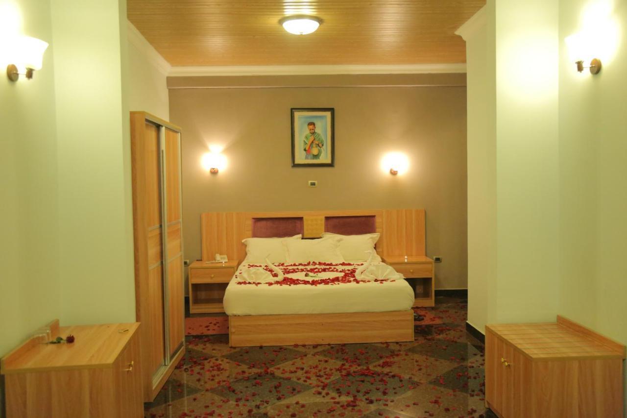 Jacaranda Hotel, Bahir Dar Exterior foto