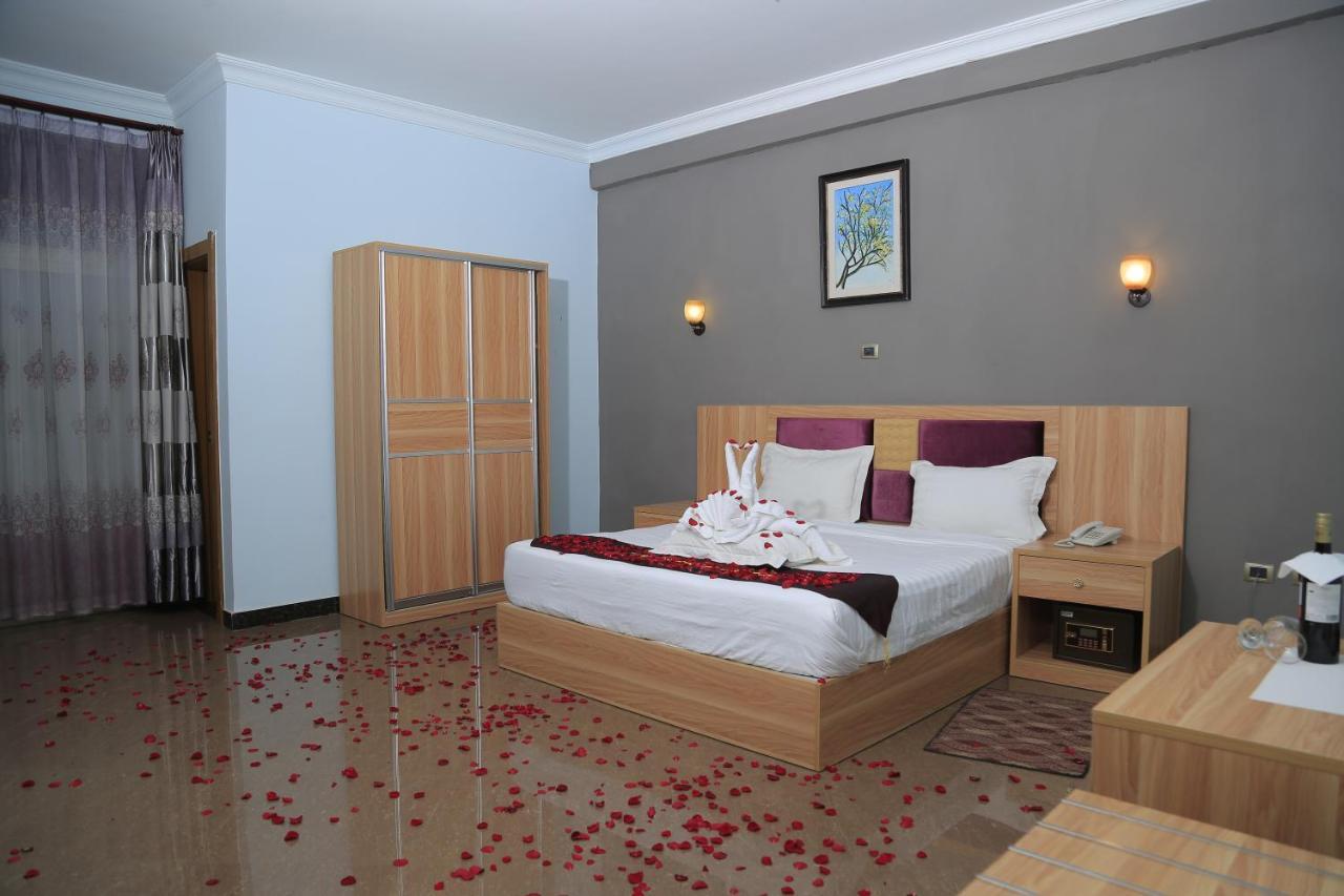 Jacaranda Hotel, Bahir Dar Exterior foto