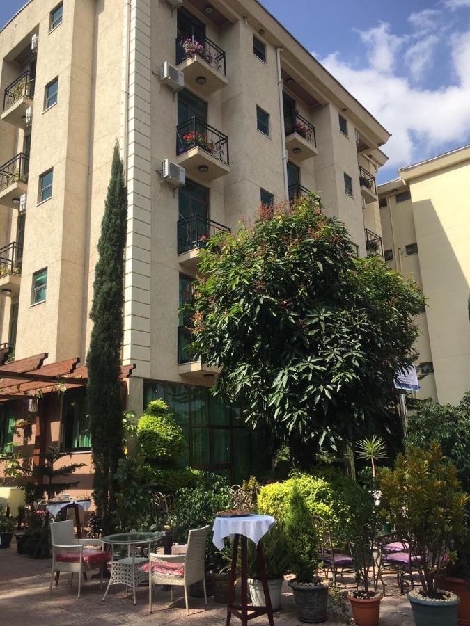 Jacaranda Hotel, Bahir Dar Exterior foto
